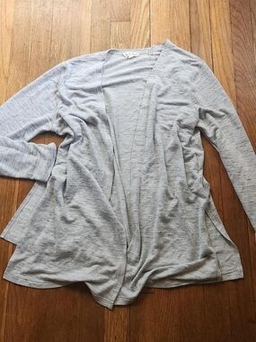 Hem & Thread Light Gray Open-Front Women's Cardigan